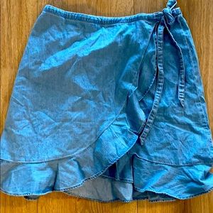 J crew denim skirt never worn